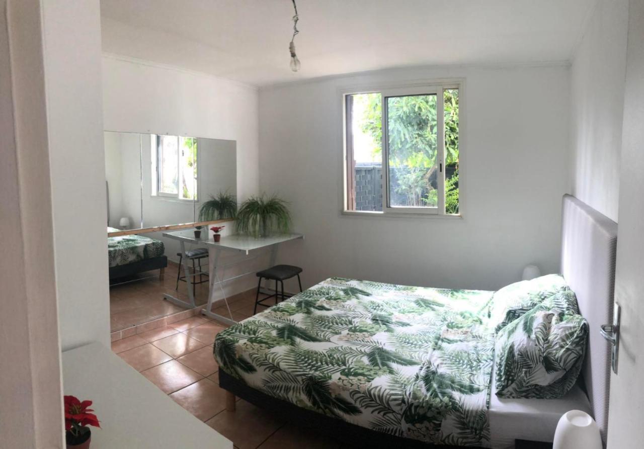 Meuble Le Manguier Apartment Saint Pierre Bagian luar foto